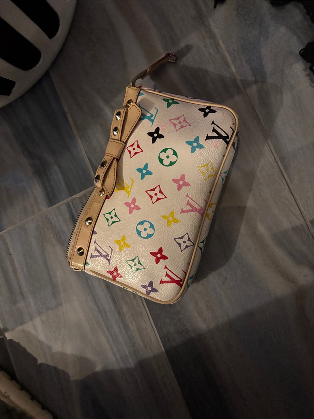 Louis Vuitton Multicolor Monogram White Canvas Wristlet - Picture 2 of 8